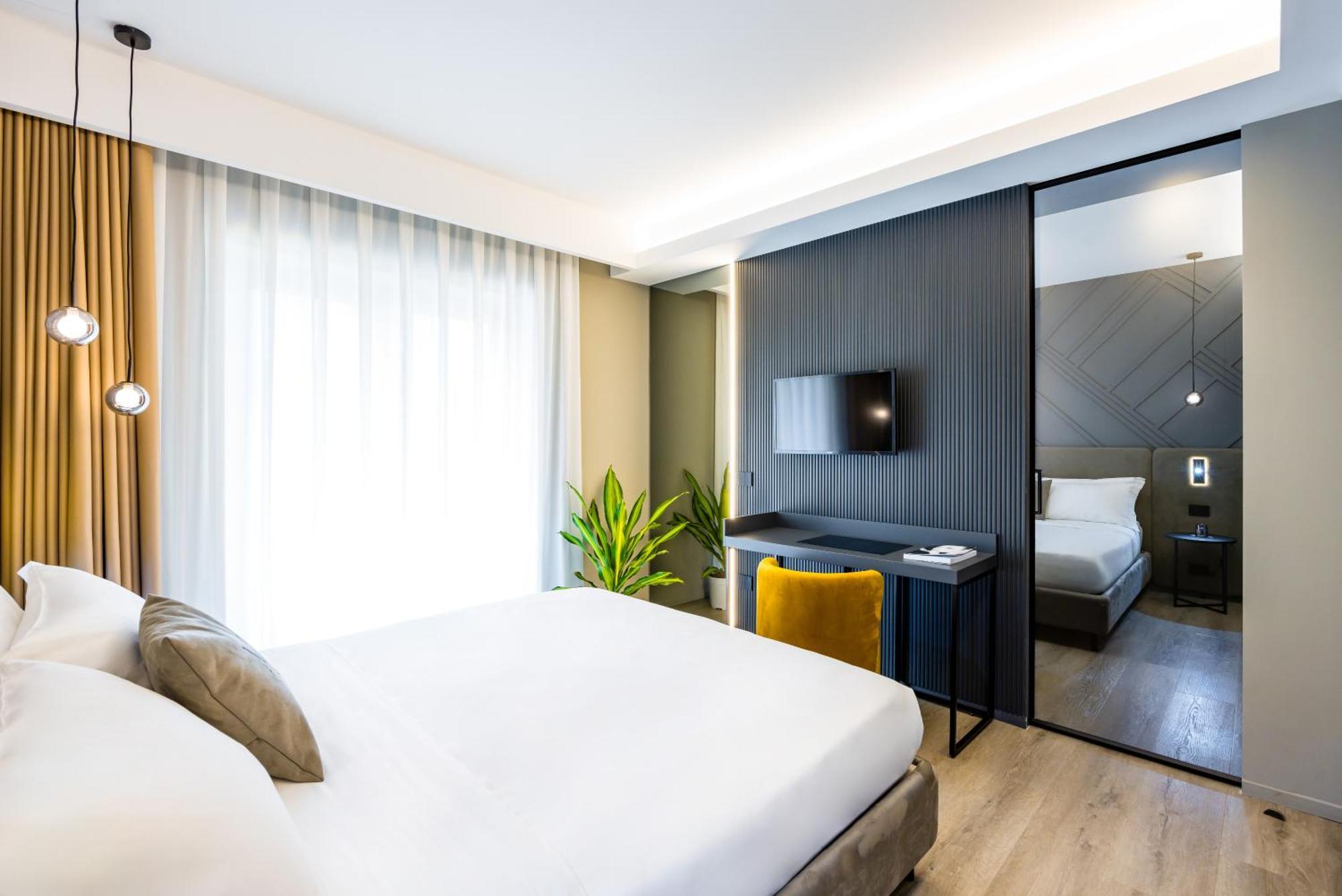 Mh Suites Plebiscito Неаполь Екстер'єр фото