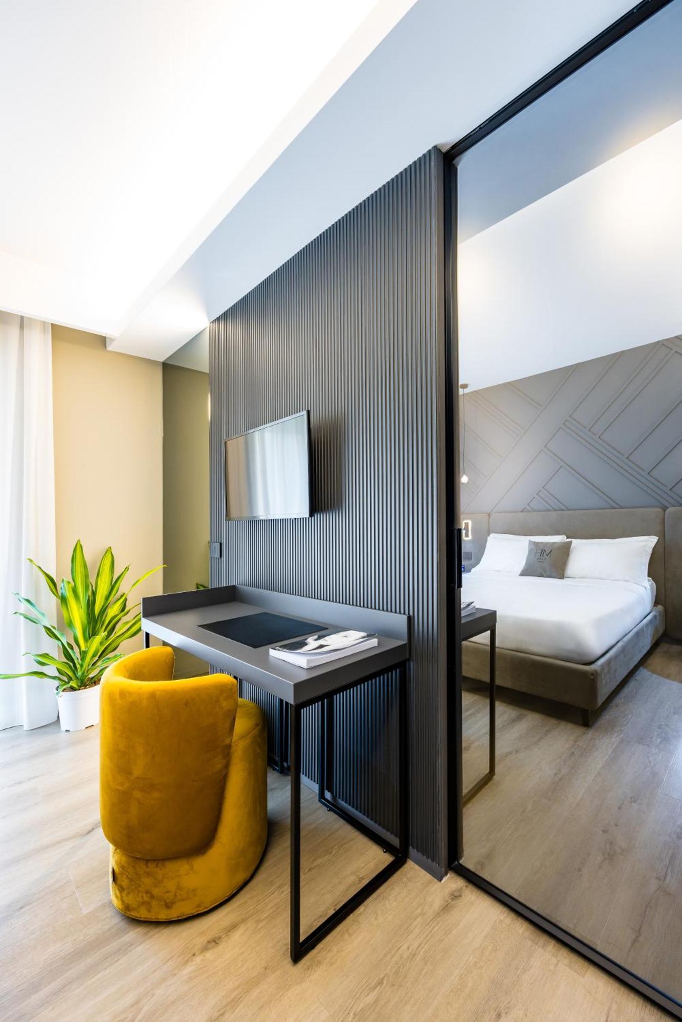 Mh Suites Plebiscito Неаполь Екстер'єр фото