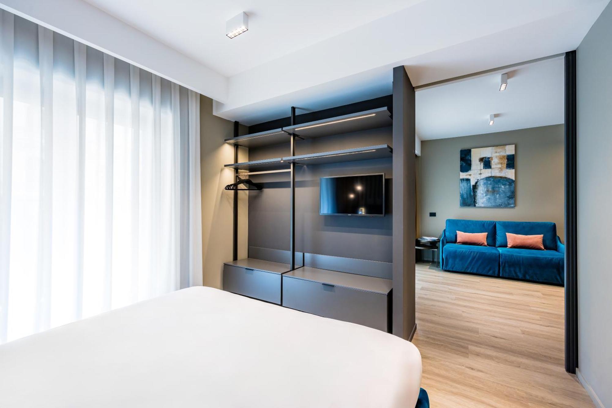 Mh Suites Plebiscito Неаполь Екстер'єр фото
