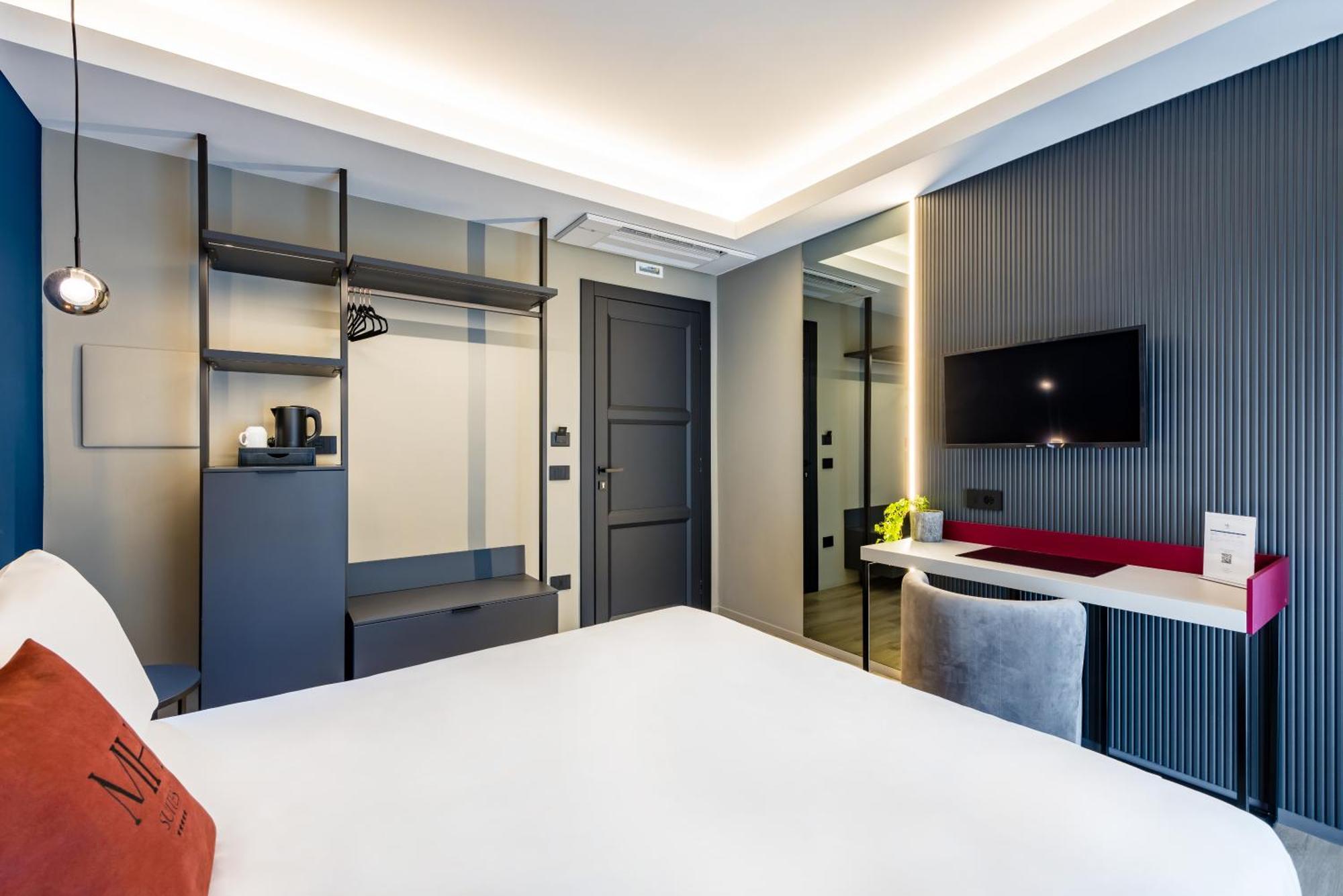 Mh Suites Plebiscito Неаполь Екстер'єр фото