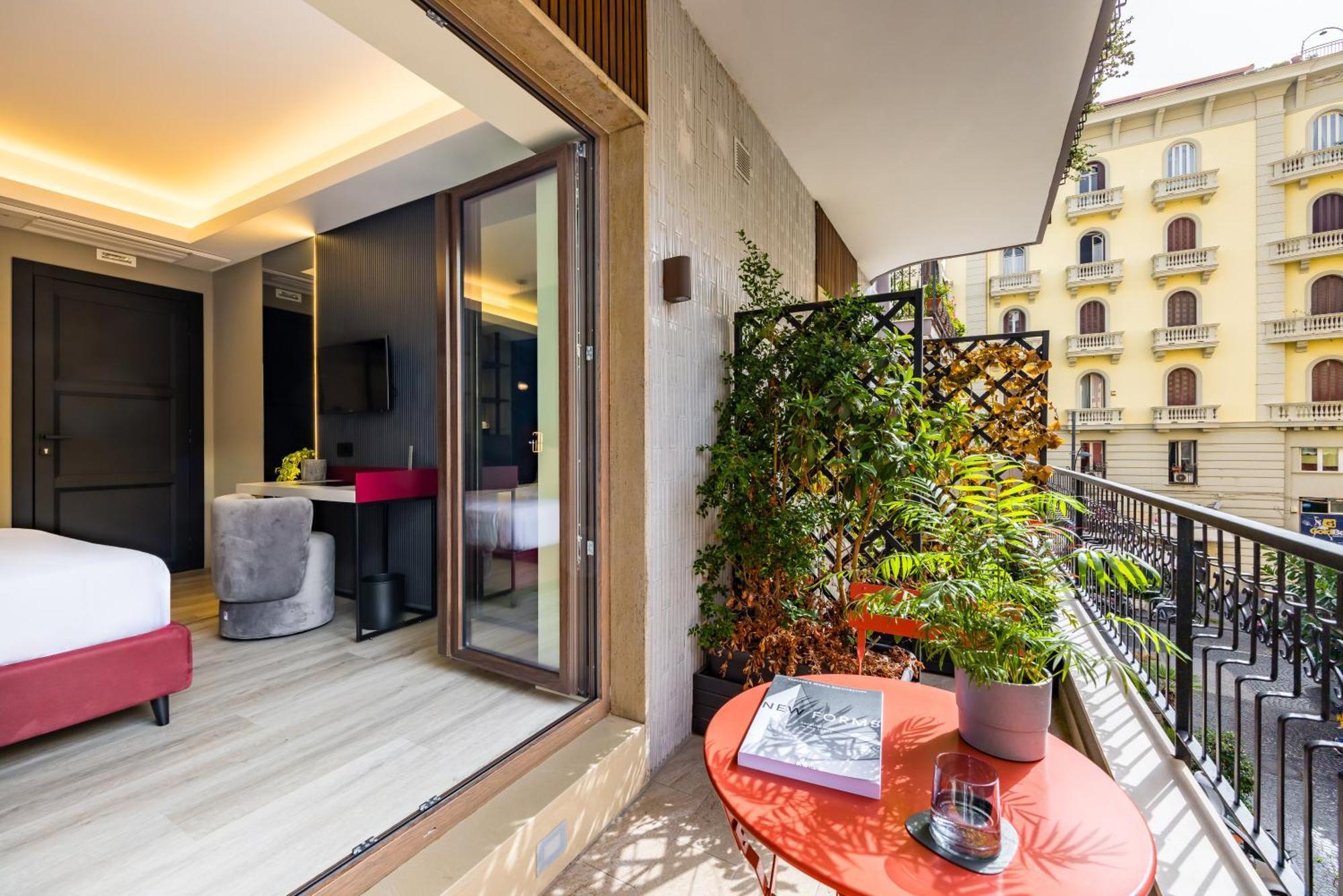 Mh Suites Plebiscito Неаполь Екстер'єр фото